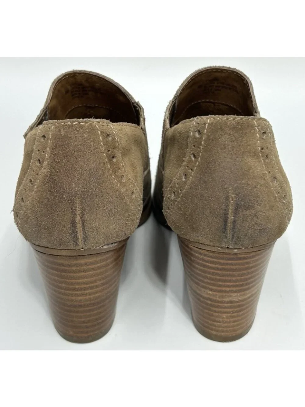 Sofft Women’s Suede Ankle Bootie Size 8 Tan Slip on Boho Office Work